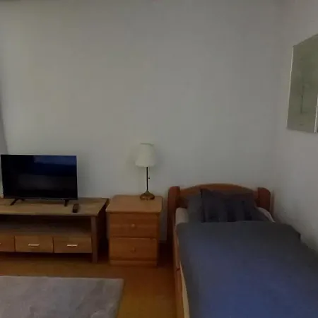 Goldsteig 2 -zweibettzimmer Проживание в семье