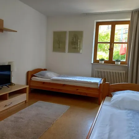 Habitación en casa particular Goldsteig 2 -zweibettzimmer Windischeschenbach