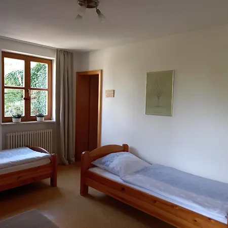 Goldsteig 2 -zweibettzimmer Windischeschenbach