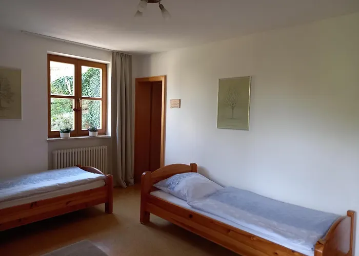 Goldsteig 2 -zweibettzimmer Windischeschenbach
