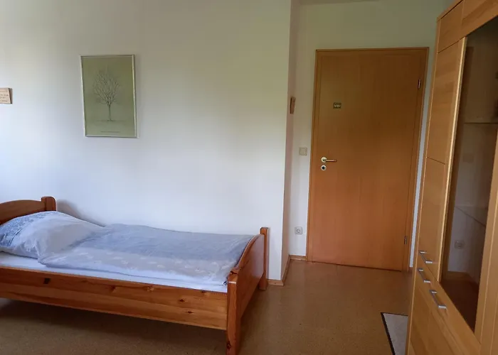Pansiyon Goldsteig 2 -zweibettzimmer Windischeschenbach