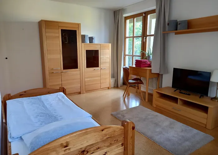 Goldsteig 2 -zweibettzimmer * Windischeschenbach